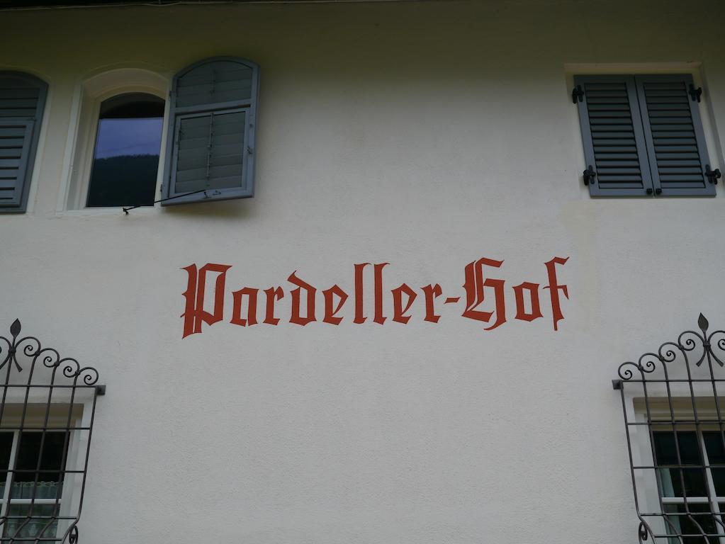 Villa Weingut Pardellerhof Marling Exterior foto