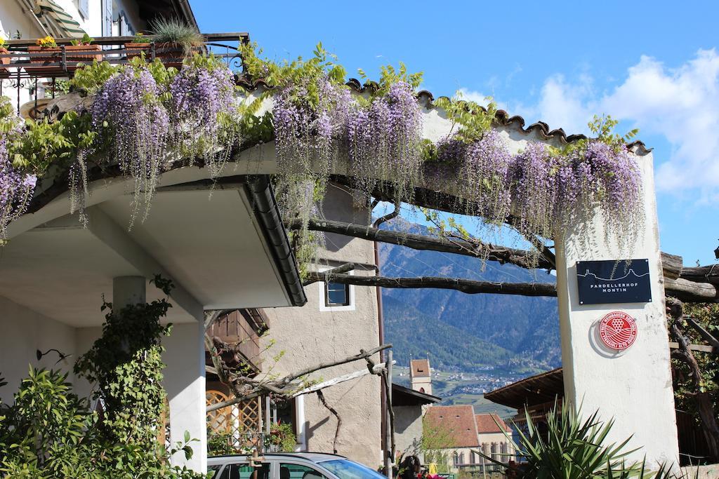 Villa Weingut Pardellerhof Marling Exterior foto